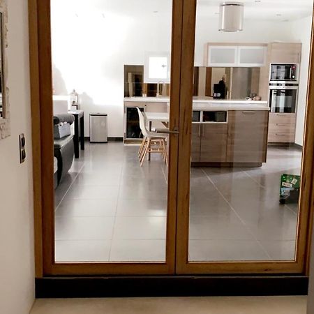 Jolie Maison De 110 M 2, Pour 6 Personnes, Au Calme, Avec Piscine Les Cordiers Exterior foto